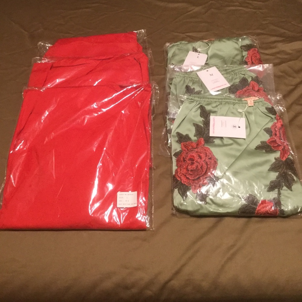 🆕 Red Ruffle Dress 👗 - Picture 6 of 6